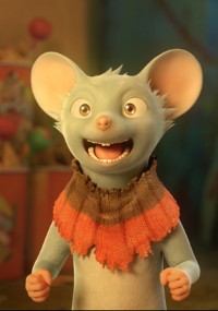 Wesoła animowana mysz z niebiesko-szarym futrem, dużymi uszami i szeroko otwartymi oczami uśmiecha się podekscytowana, mając na sobie falbaniasty brązowo-pomarańczowy kołnierz. Tło jest delikatnie rozmyte ciepłymi kolorami.