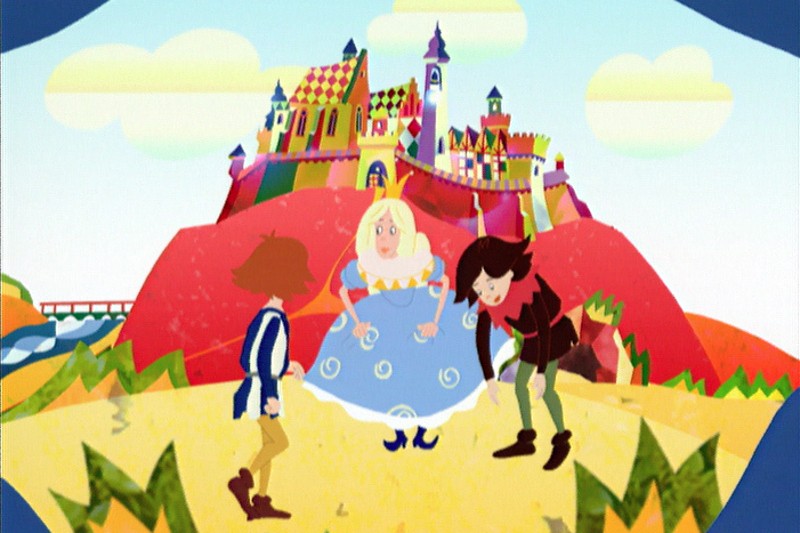 Trzy animowane postacie — dziewczynka w niebieskiej sukience i dwóch chłopców — stoją przed kolorowym, fantazyjnym zamkiem na wzgórzu, a w tle rozciąga się jasny, kreskówkowy krajobraz.