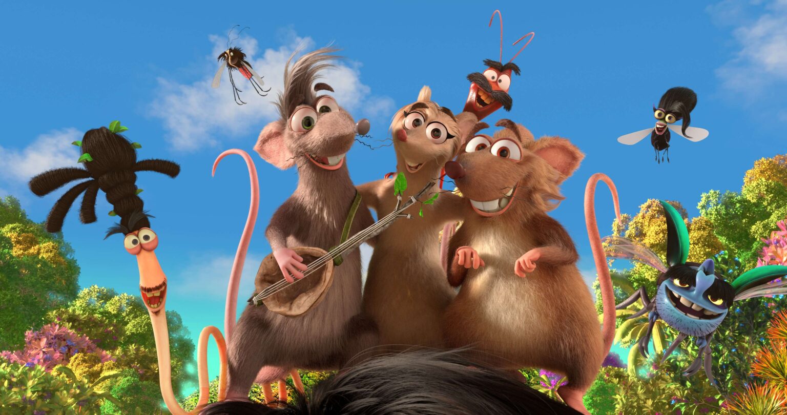 Trzy wesołe, animowane szczury stoją razem, jeden z nich gra na banjo, w otoczeniu kolorowych, dziwacznych owadów i zwierząt na tle jasnoniebieskiego nieba i bujnej zieleni.
