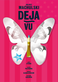 Plakat filmowy do Deja Vu przedstawiający motyla z czarno-białymi zdjęciami ludzi na skrzydłach, kulą jako ciałem i niebieską gwiazdą na dolnym skrzydle. Tytuł jest wytłuszczony na niebiesko i różowo nad nim.