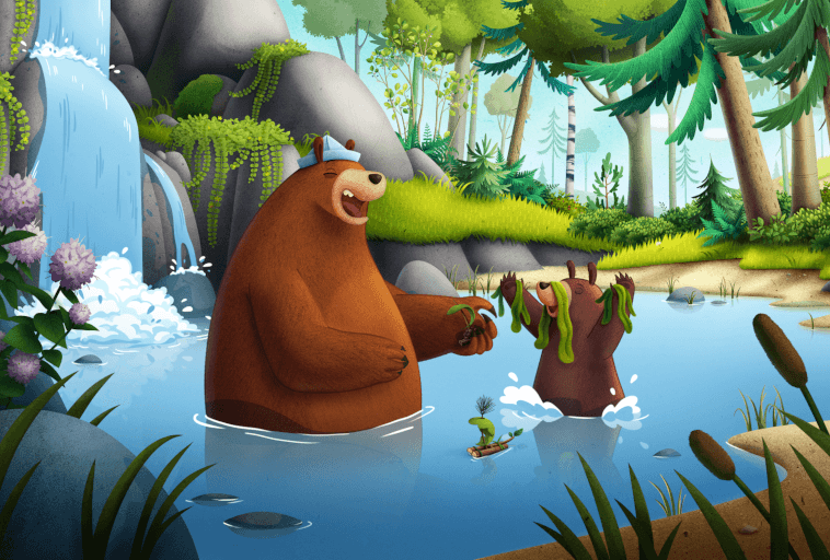 Dwa niedźwiedzie z kreskówek bawią się w leśnym stawie niedaleko wodospadu; jeden nosi papierowy kapelusz i się śmieje, a drugi ma na głowie wodorosty. Mała żaba jedzie na gałązce jak na desce surfingowej po wodzie.