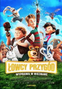 Kolorowy plakat filmu animowanego przedstawia czwórkę dzieci, dwa białe króliki, psa i latającego smoka. Dzieci trzymają gadżety i wyglądają na podekscytowane. Polski tekst brzmi Łowcy Przygód: Wyprawa w Nieznane.